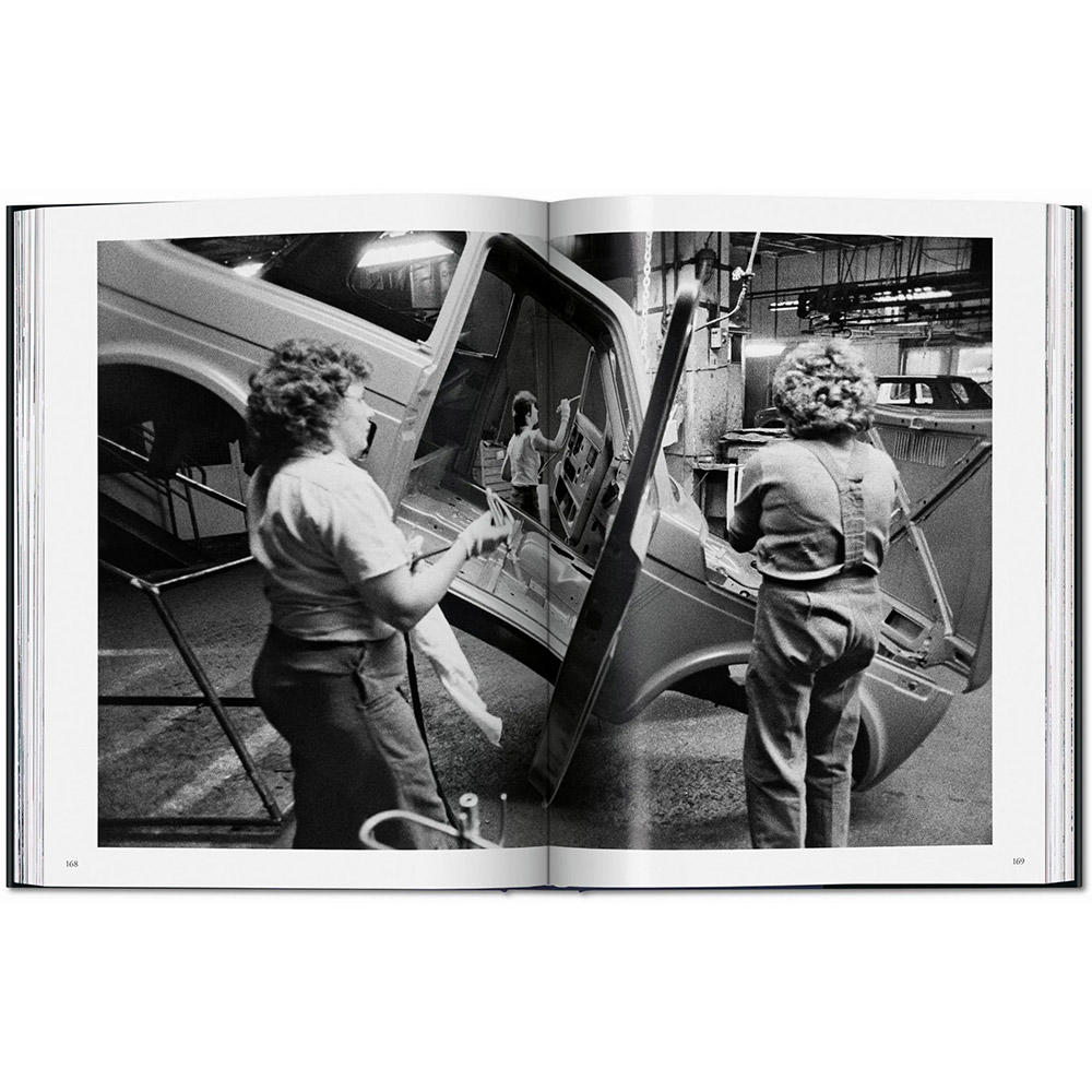 Sebastiao Salgado. Workers. An Archaeology of the Industrial Age セバスチャン・サルガド 写真集