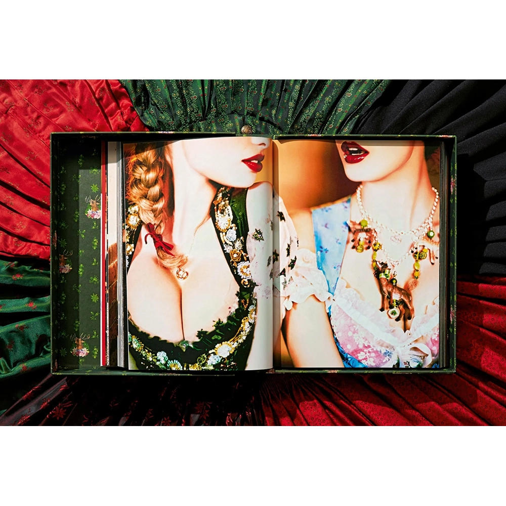 【Collector’s Edition】Ellen von Unwerth. Heimat (エレン・フォン・アンワース) 写真集 ※ご注文より1週間～10日程度で発送予定