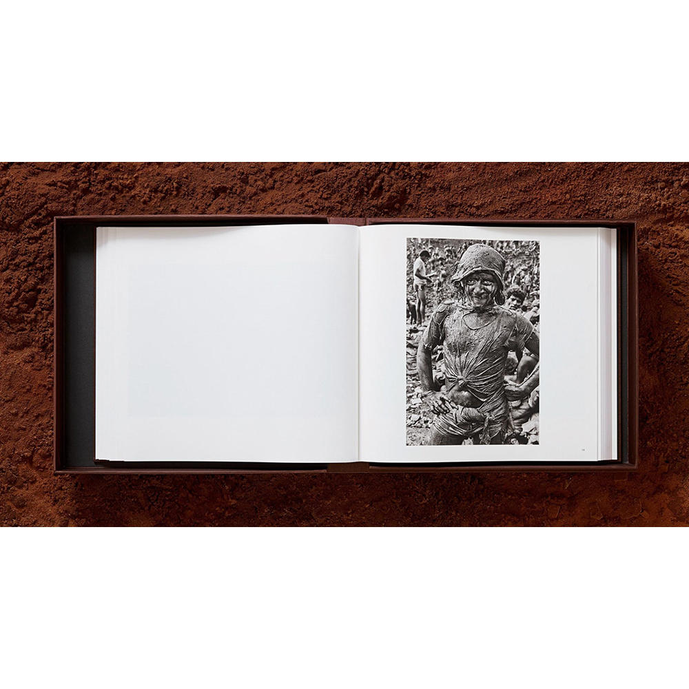 【Collector’s Edition】Sebastiao Salgado. Gold (セバスチャン・サルガド) 写真集 ※ご注文より1週間～10日程度で発送予定