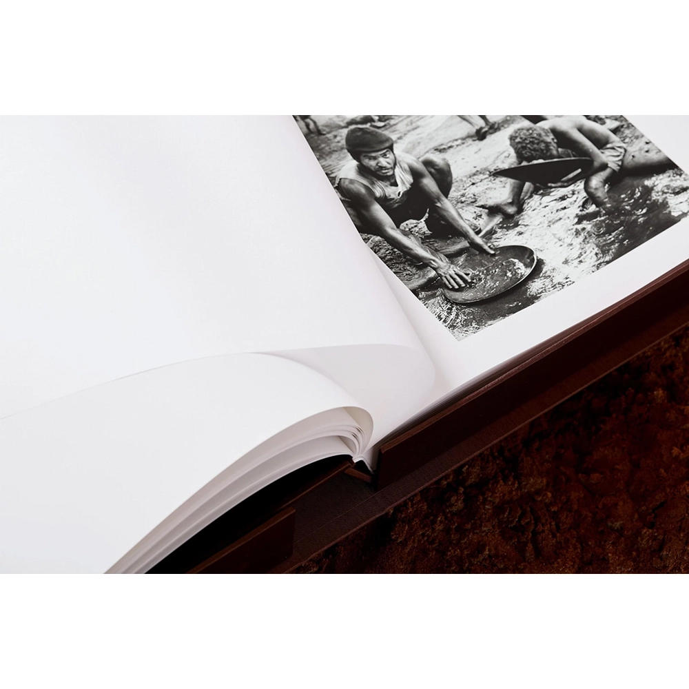 【Collector’s Edition】Sebastiao Salgado. Gold (セバスチャン・サルガド) 写真集 ※ご注文より1週間～10日程度で発送予定