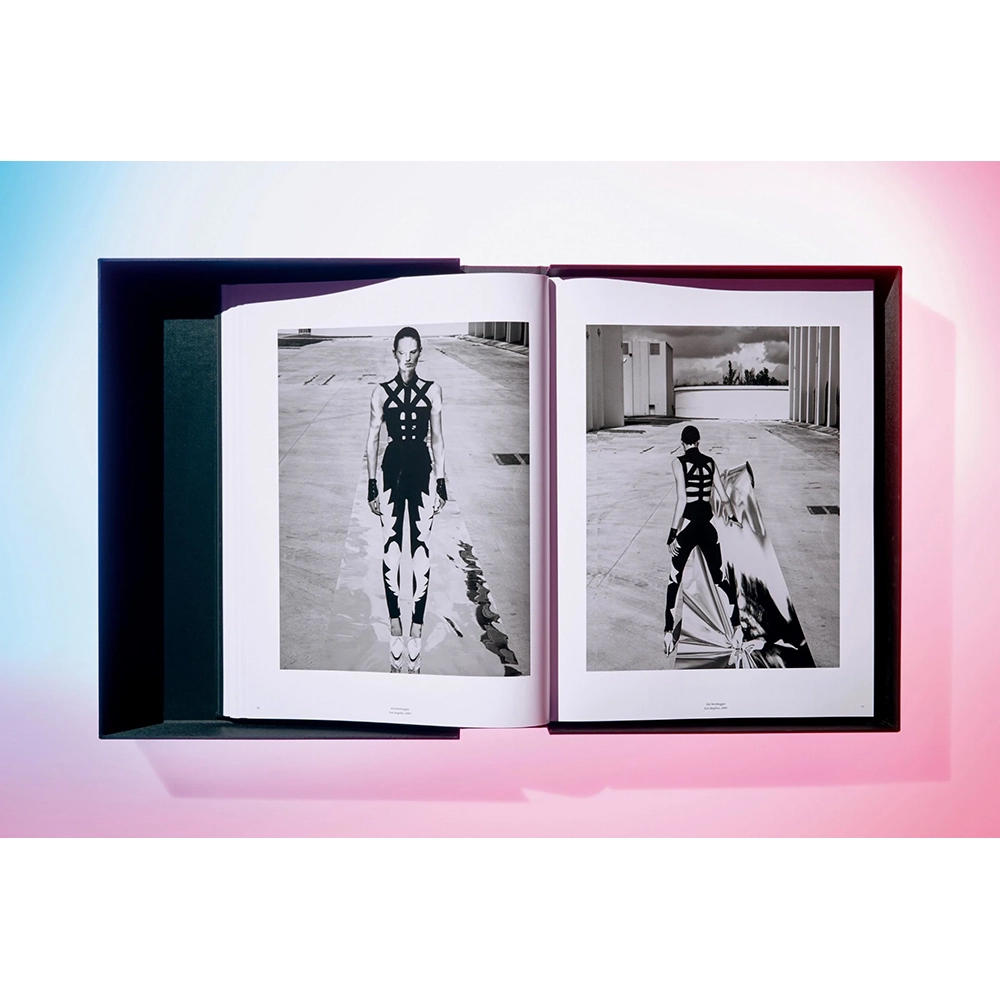 【Collector’s Edition】Mert Alas and Marcus Piggott(マート・アラス＆マーカス・ピゴット) 写真集 ※ご注文より1週間～10日程度で発送予定