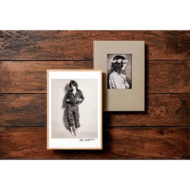 Lynn Goldsmith. Patti Smith. Before Easter After. Art Edition No. 101-200 ‘NYC, 1976’（リン・ゴールドスミス）パティ・スミス 写真集 ※ご注文より1週間～10日程度で発送予定