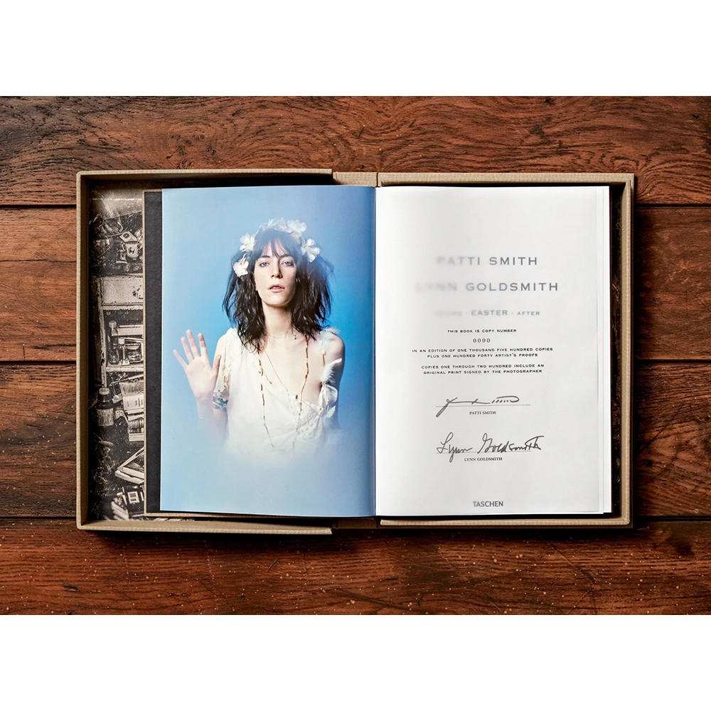 Lynn Goldsmith. Patti Smith. Before Easter After. Art Edition No. 101-200 ‘NYC, 1976’（リン・ゴールドスミス）パティ・スミス 写真集 ※ご注文より1週間～10日程度で発送予定
