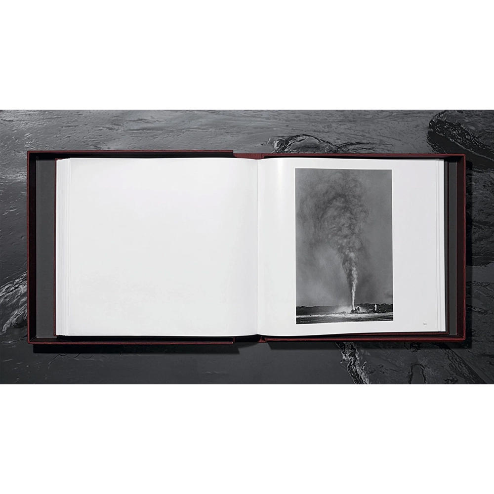 【Collector’s Edition】Sebastião Salgado. Kuwait. A Desert on Fire  (セバスチャン・サルガド) 写真集 ※ご注文より1週間～10日程度で発送予定