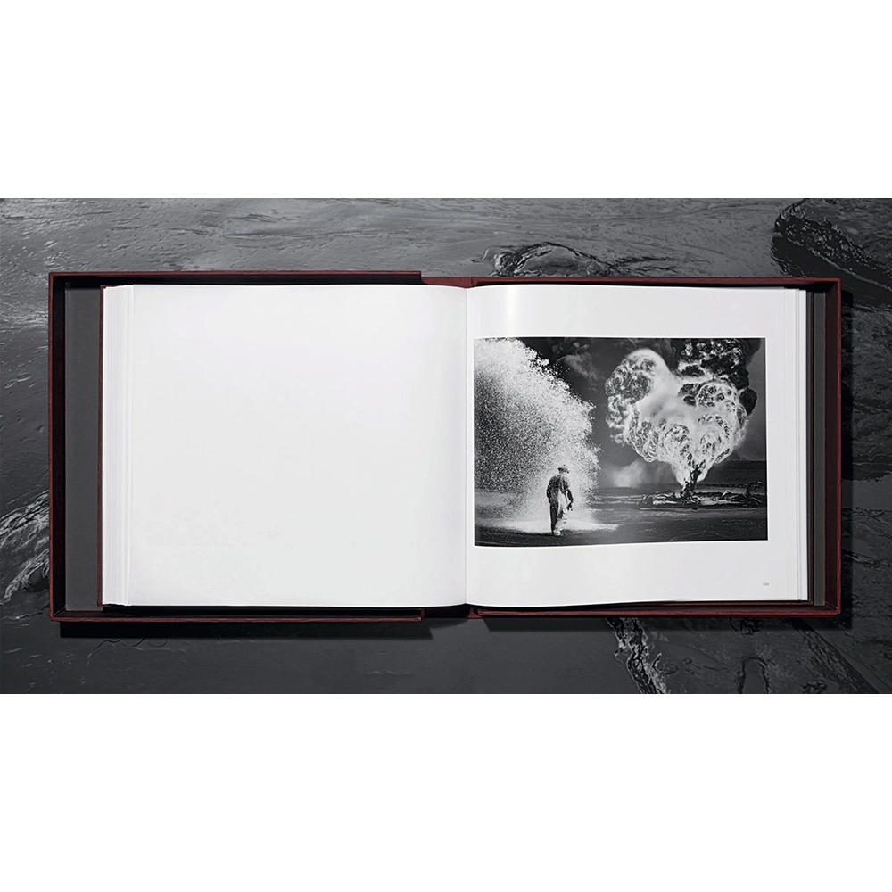 【Collector’s Edition】Sebastião Salgado. Kuwait. A Desert on Fire  (セバスチャン・サルガド) 写真集 ※ご注文より1週間～10日程度で発送予定