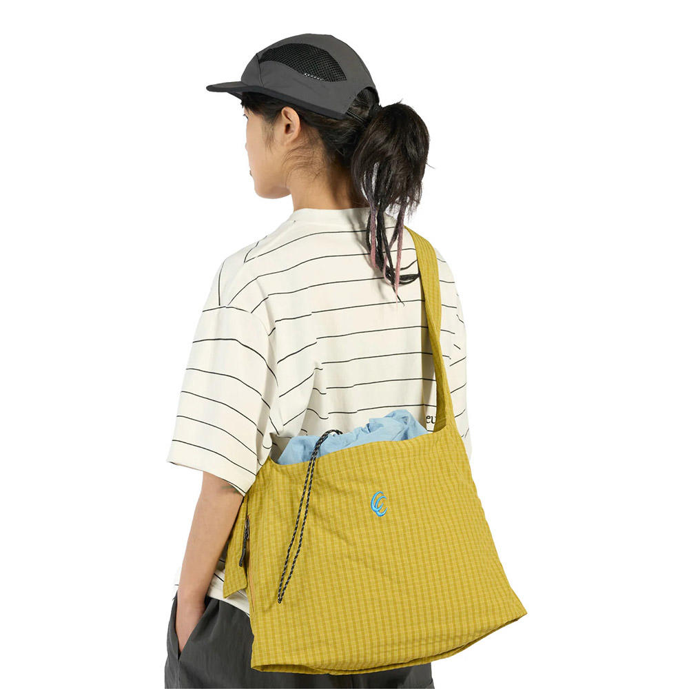 【Same Paper／カラーの選択可】CC Nylon Grid Crossbody Bag クロスボディバッグ