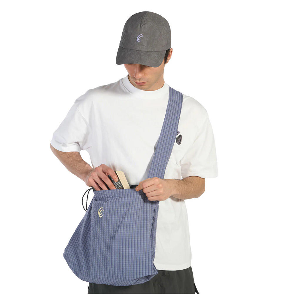 【Same Paper／カラーの選択可】CC Nylon Grid Crossbody Bag クロスボディバッグ