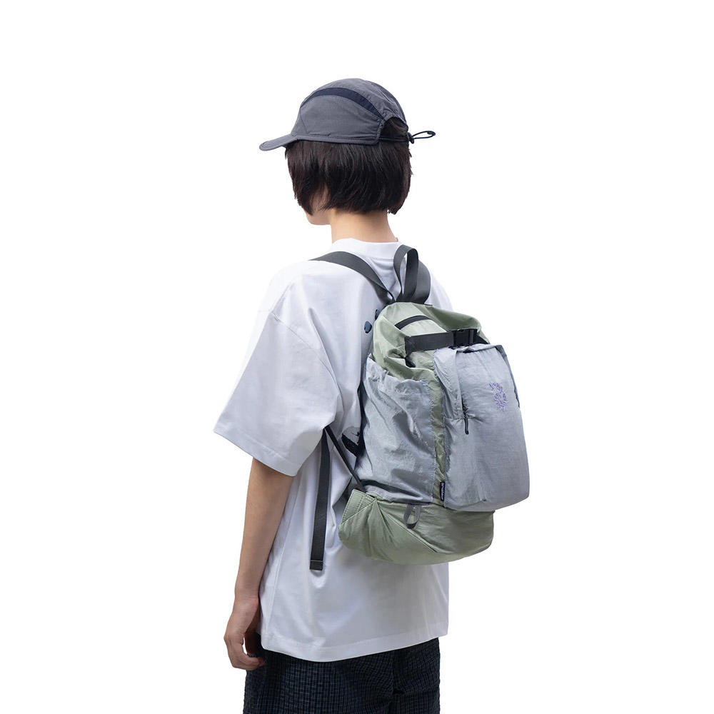 【Same Paper／カラーの選択可】Nylon Spiral Embroidery Backpack ナイロンバックパック
