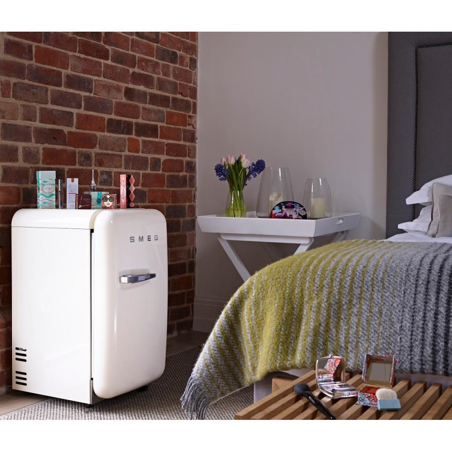 【受注発注品】SMEG(スメッグ) 冷蔵庫 FAB5RCR6（クリーム）