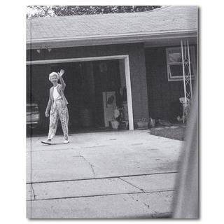 LEAVING AND WAVING by Deanna Dikeman　ディアナ・ダイクマン　写真集