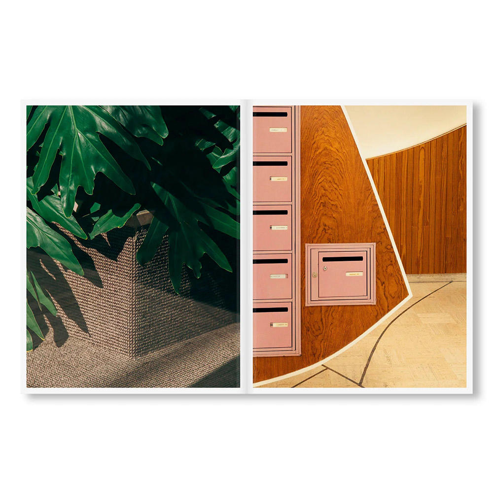 HALLWAYS by Romain Laprade（ロマン・ラプラード） 写真集