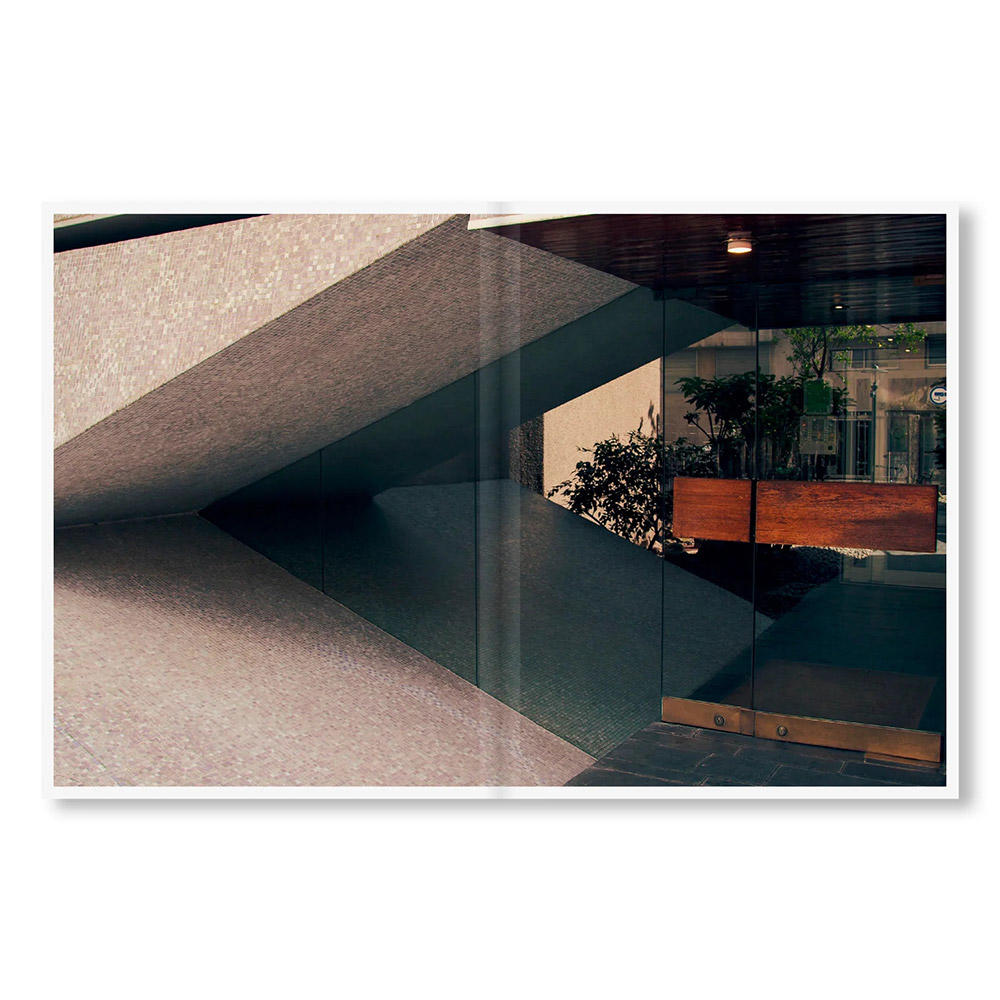 HALLWAYS by Romain Laprade（ロマン・ラプラード） 写真集