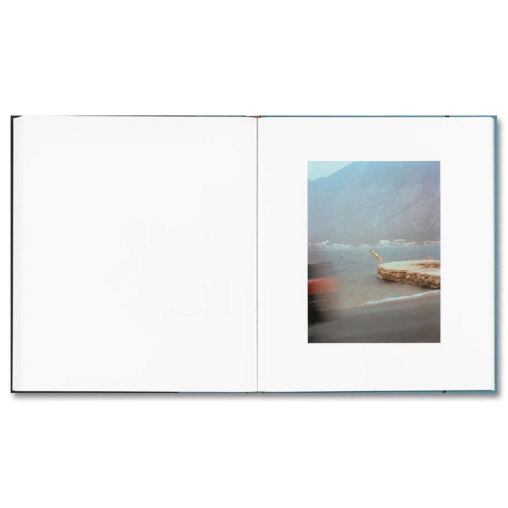 【予約／サイン本】MOUNTAIN BLACK HEART by Irina Rozovsky（イリーナ・ロゾフスキー）写真集　※8月下旬～9月上旬頃入荷予定