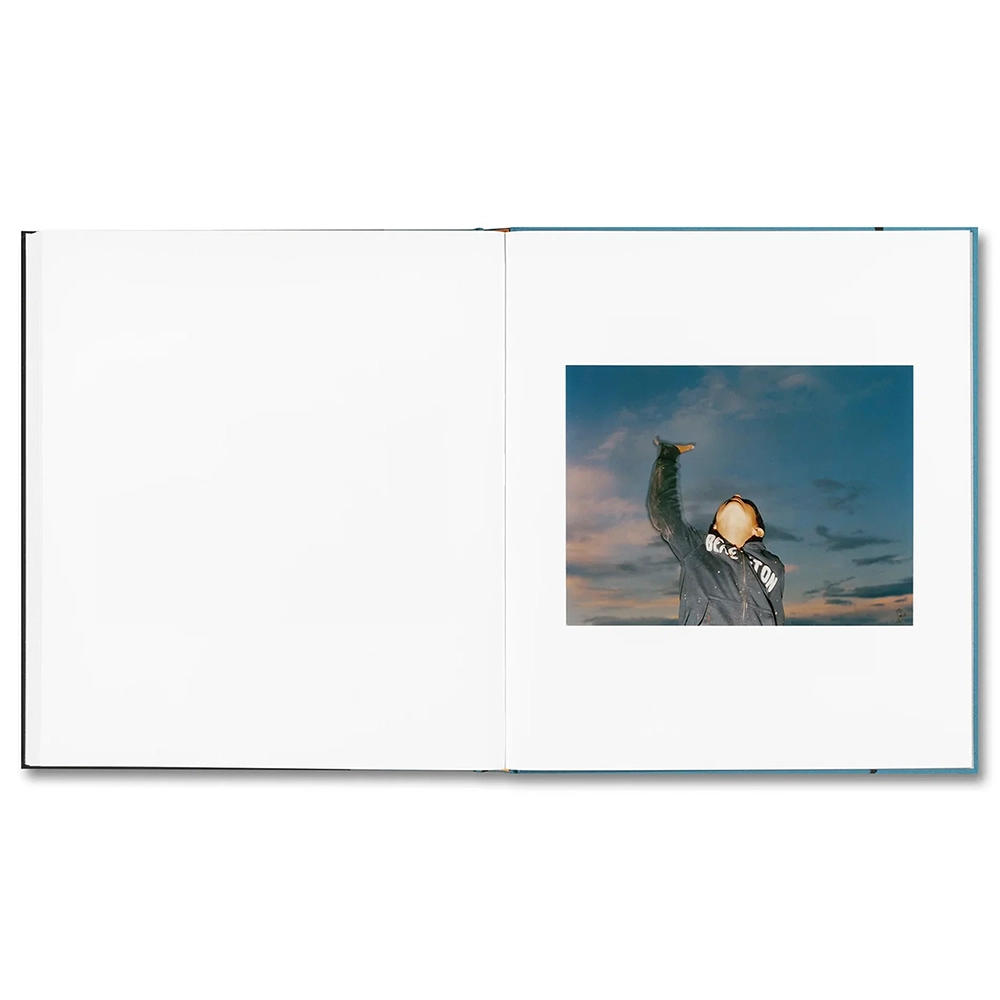 【予約／サイン本】MOUNTAIN BLACK HEART by Irina Rozovsky（イリーナ・ロゾフスキー）写真集　※8月下旬～9月上旬頃入荷予定