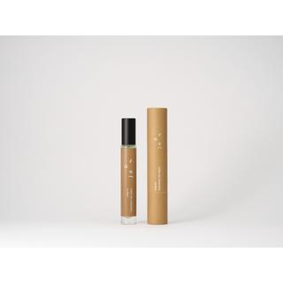 【蔦屋書店感謝祭_202609】LIVING-OIL フレグランス Lily Musk 10mL