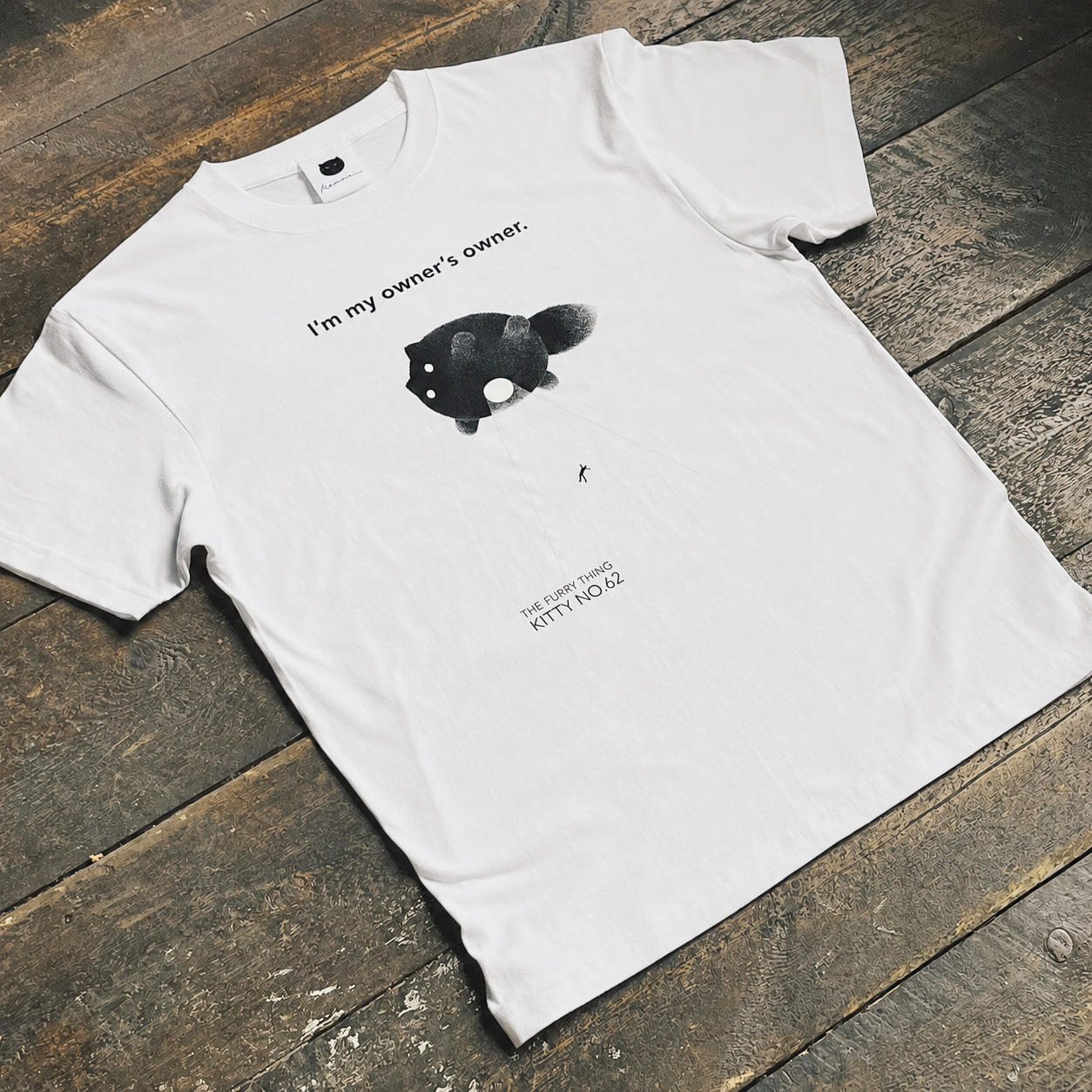【カムウェイ・フォン】Tシャツ D L