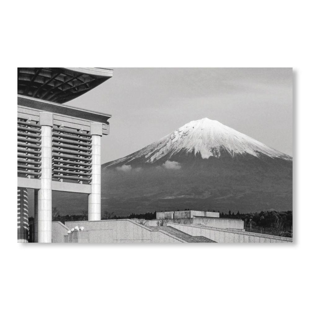 VANISHING JAPAN: MODERN ARCHITECTURE, GONE BUT NOT FORGOTTEN by Naomi Pollock