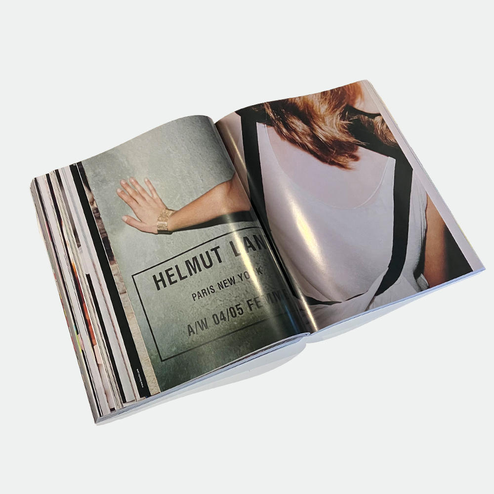 SELF SERVICE THE ADS, 1994-2026 [SIXTH EDITION] 写真集