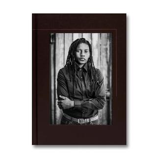 【予約】FACES AND PHASES by Zanele Muholi（ザネレ・ムホリ） 写真集 ※10月中旬入荷予定