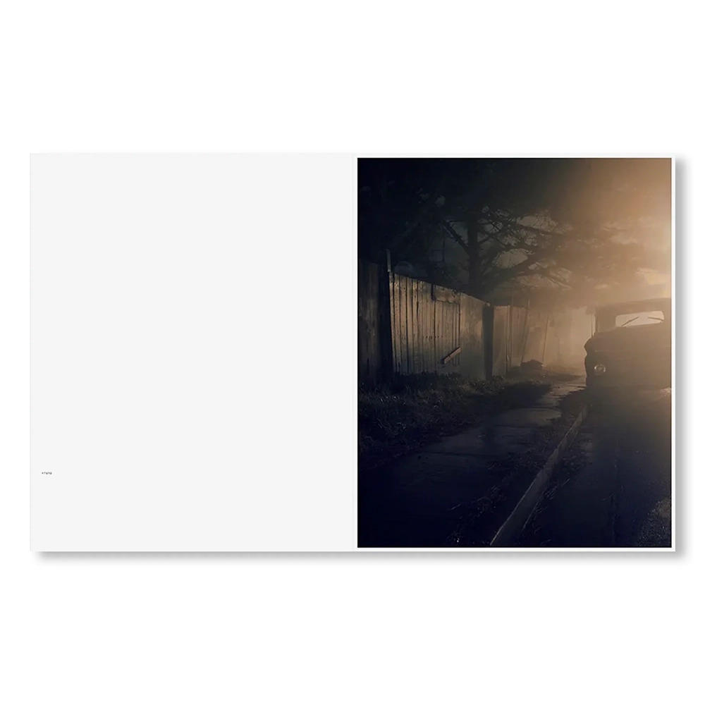 【2000部限定／刊行25周年記念版・通常版】HOUSE HUNTING by Todd Hido [TWENTY-FIFTH ANNIVERSARY EDITION]（トッド・ハイド）　写真集
