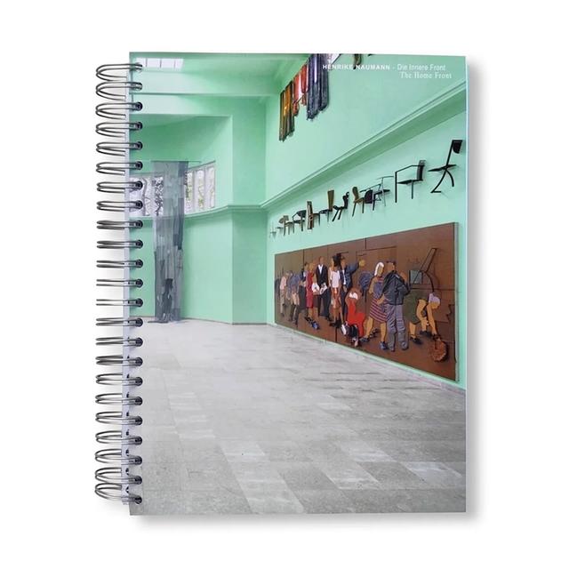 DIE INNERE FRONT - THE HOME FRONT by Henrike Naumann（ヘンリケ・ナウマン）作品集
