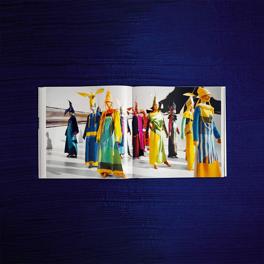 【Collector's Edition／XL】ISSEY MIYAKE 三宅一生　作品集