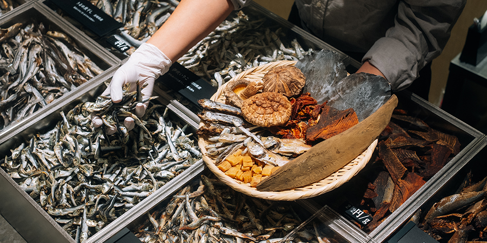 だし尾粂キービジュアル